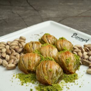 Turkish Pistachio Midye Baklava